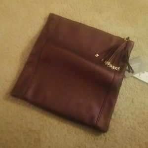 Emperia Charlie Clutch